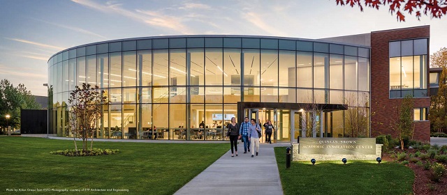 Quinlan/Brown Academic Innovation Center